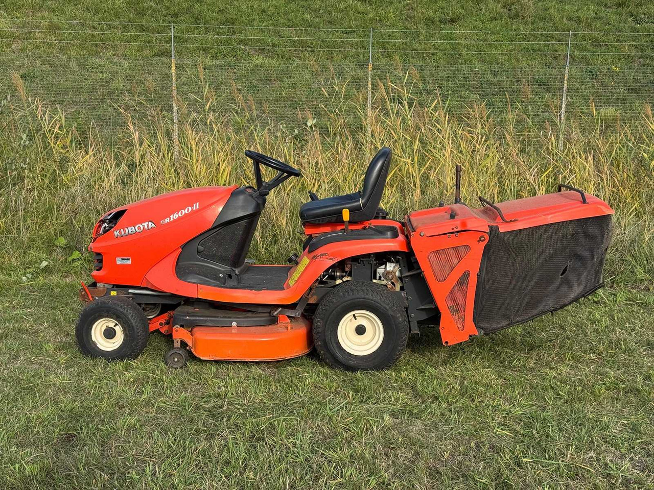 Kubota GR 1600 EC2 Diesel - Косачка за трева: снимка 2 Kubota GR 1600 EC2 Diesel - Косачка за трева: снимка 2