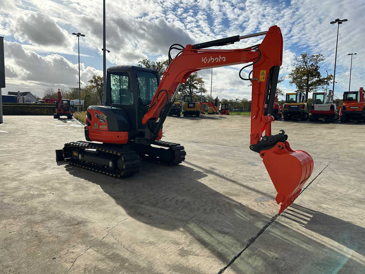 Kubota KUBOTA - 2012 - KX155-3SZ - MIDI EXCAVATOR - Верижен багер: снимка 3 Kubota KUBOTA - 2012 - KX155-3SZ - MIDI EXCAVATOR - Верижен багер: снимка 3