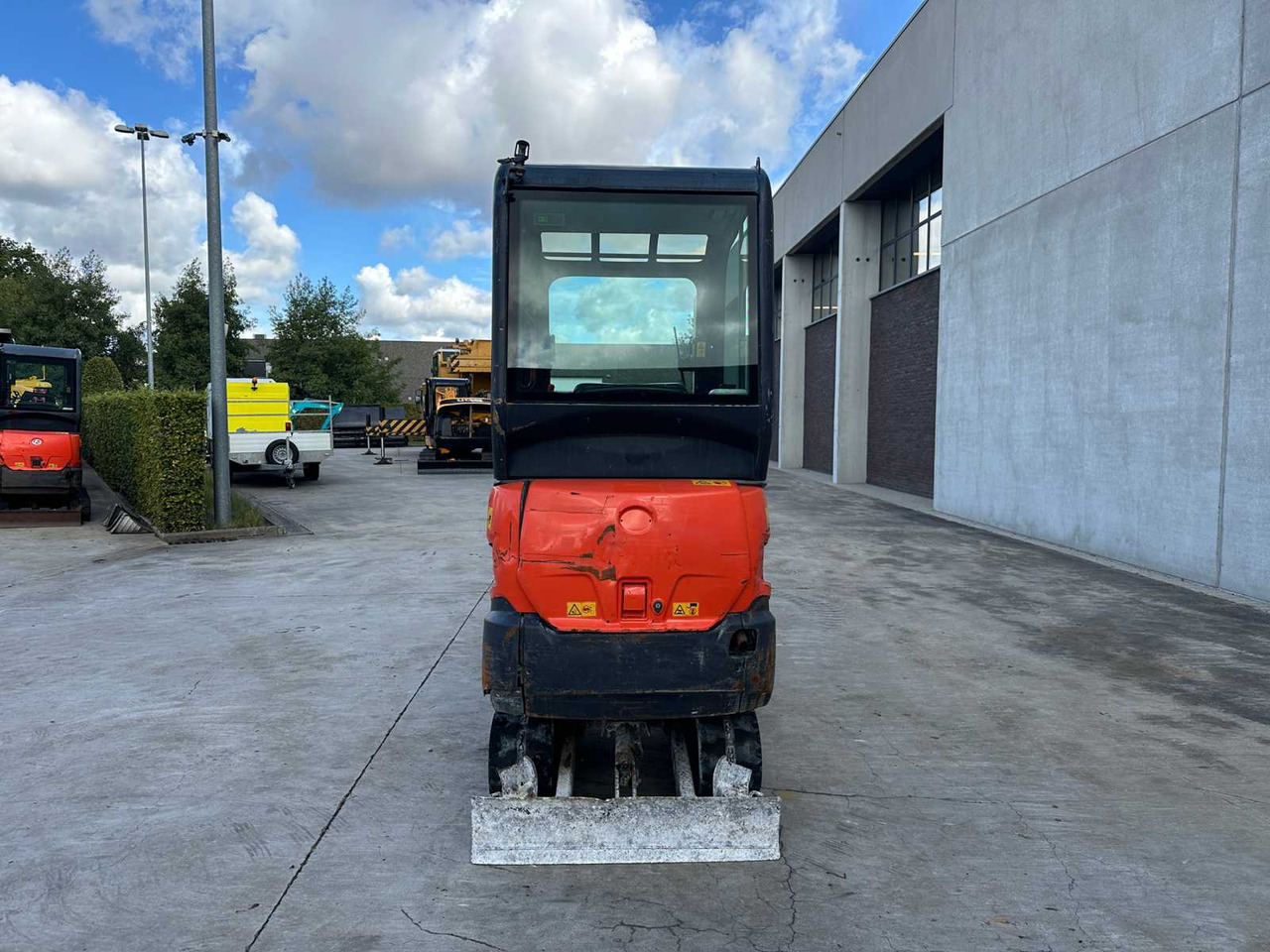 Kubota KX016-4 - Верижен багер: снимка 5 Kubota KX016-4 - Верижен багер: снимка 5