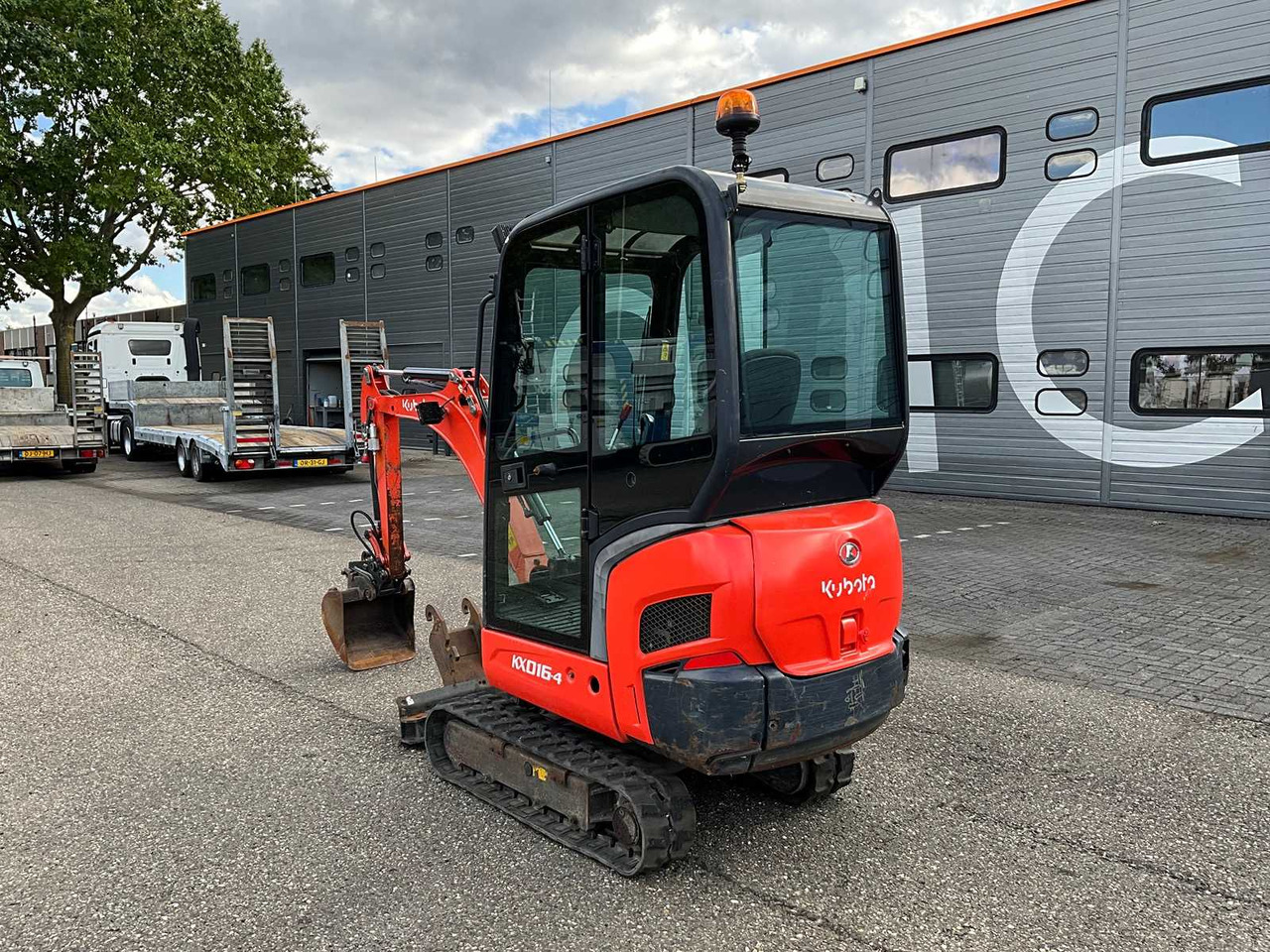 Kubota KX016-4 - Мини багер: снимка 3 Kubota KX016-4 - Мини багер: снимка 3