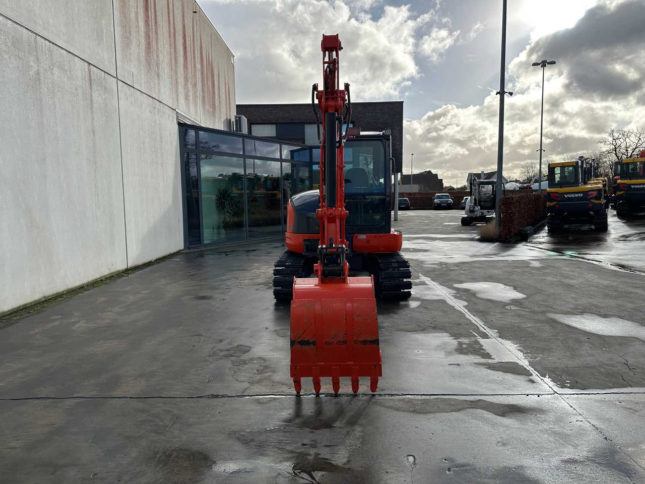 Kubota KX155-5 - Верижен багер: снимка 2 Kubota KX155-5 - Верижен багер: снимка 2