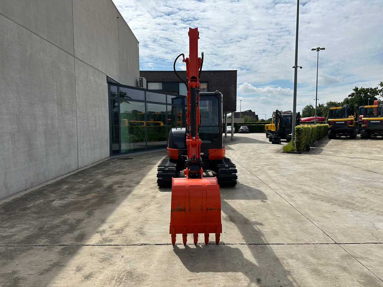 Kubota KX161-3 - Верижен багер: снимка 2 Kubota KX161-3 - Верижен багер: снимка 2
