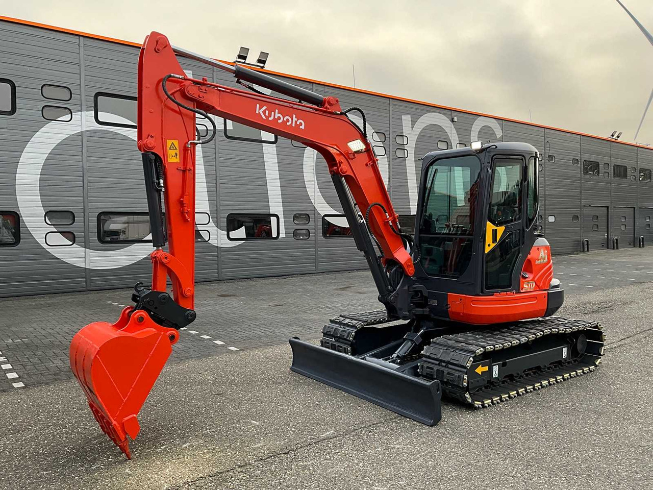 Kubota KX161-3SZ - Верижен багер: снимка 1 Kubota KX161-3SZ - Верижен багер: снимка 1