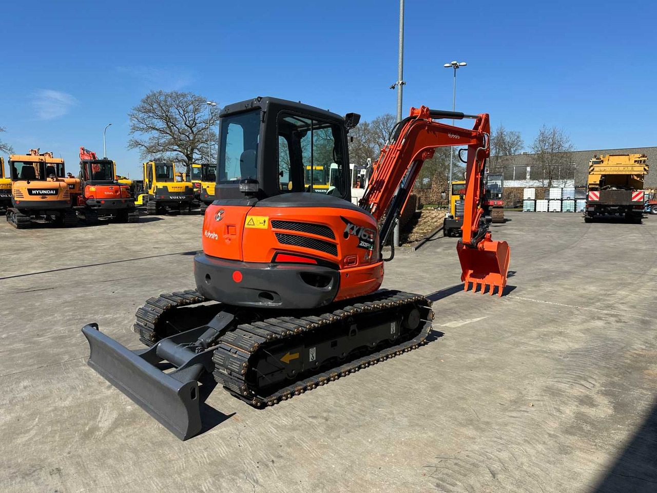 Kubota KX163-5 - Верижен багер: снимка 4 Kubota KX163-5 - Верижен багер: снимка 4