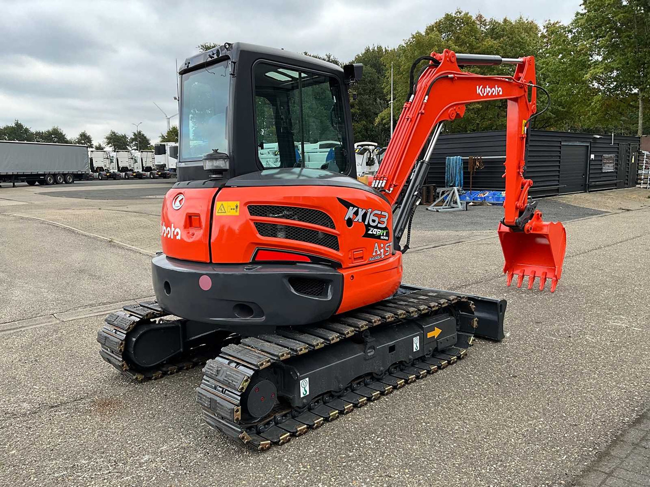 Kubota KX163-5 - Верижен багер: снимка 5 Kubota KX163-5 - Верижен багер: снимка 5