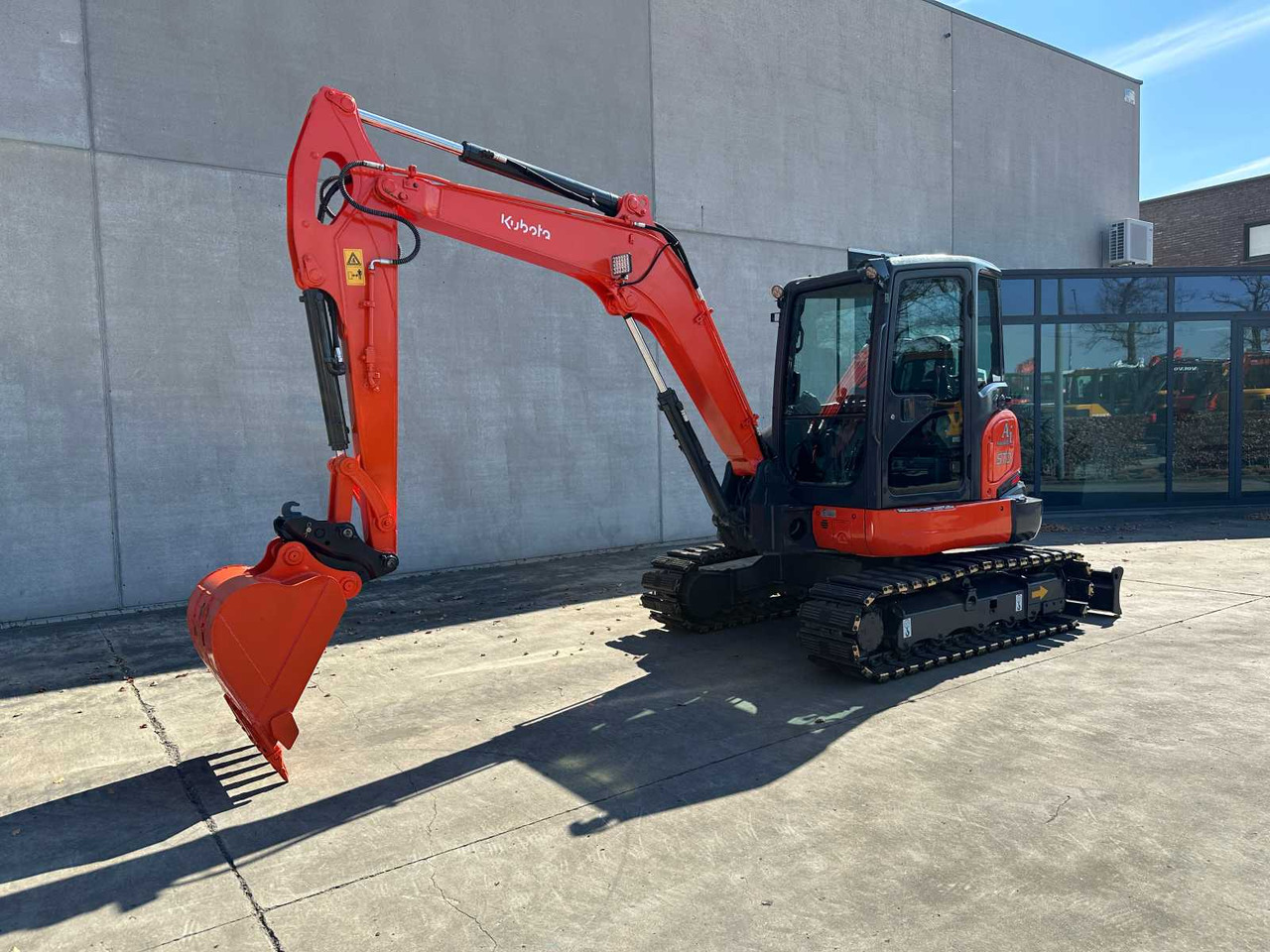 Kubota KX165-5 - Верижен багер: снимка 1 Kubota KX165-5 - Верижен багер: снимка 1
