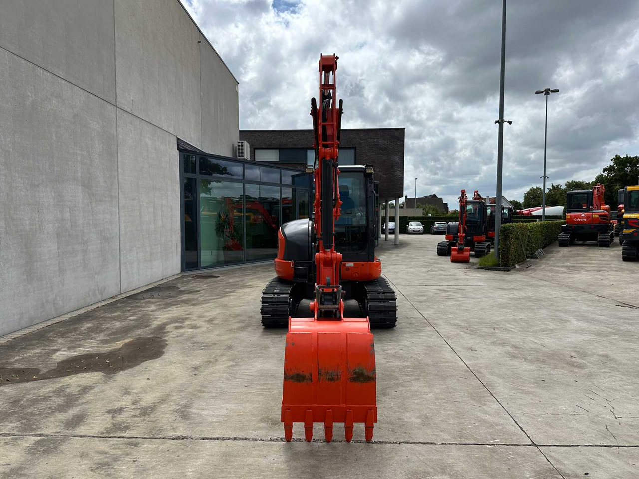 Kubota KX165-5 - Верижен багер: снимка 2 Kubota KX165-5 - Верижен багер: снимка 2