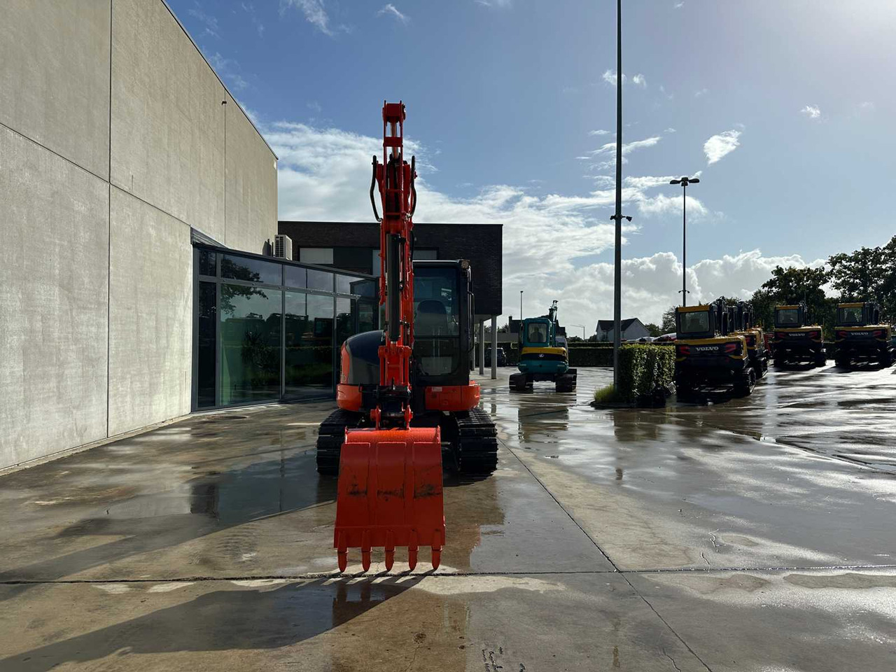 Kubota KX165-5 - Верижен багер: снимка 2 Kubota KX165-5 - Верижен багер: снимка 2