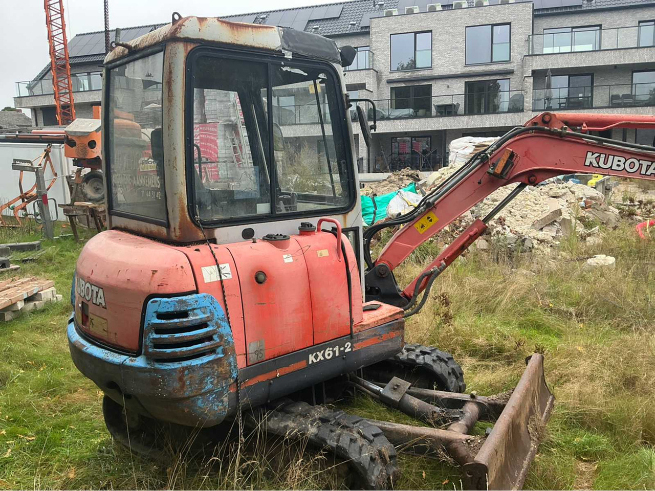 Kubota KX61-2 - Мини багер: снимка 3 Kubota KX61-2 - Мини багер: снимка 3
