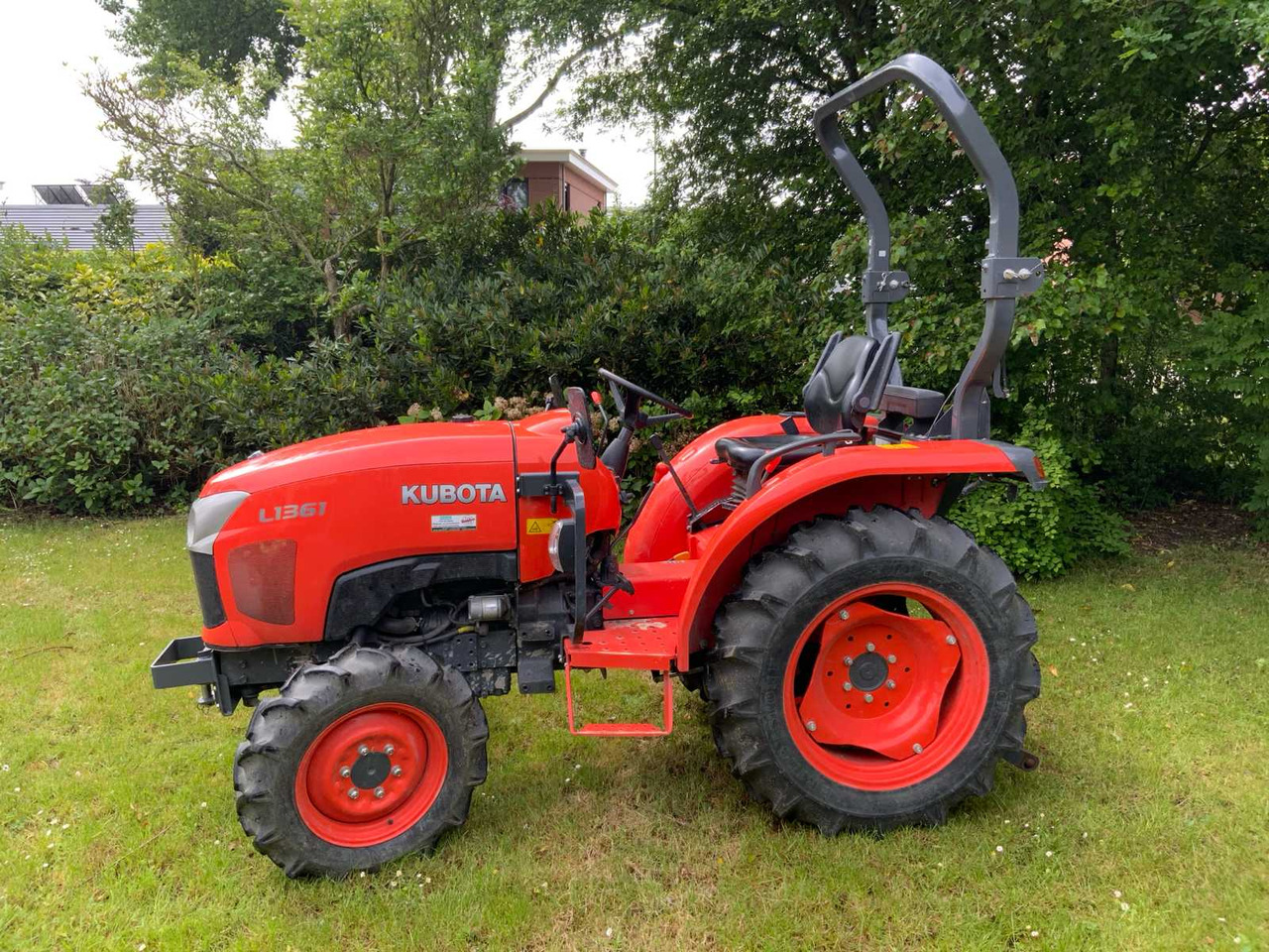 Kubota L1361 - Трактор: снимка 2 Kubota L1361 - Трактор: снимка 2