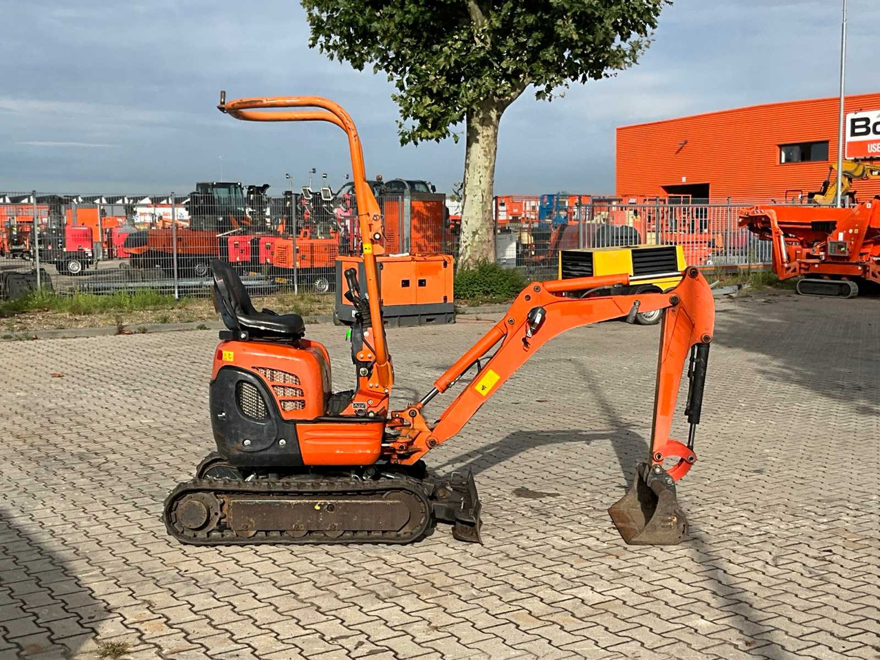 Kubota U10-3 - Мини багер: снимка 4 Kubota U10-3 - Мини багер: снимка 4