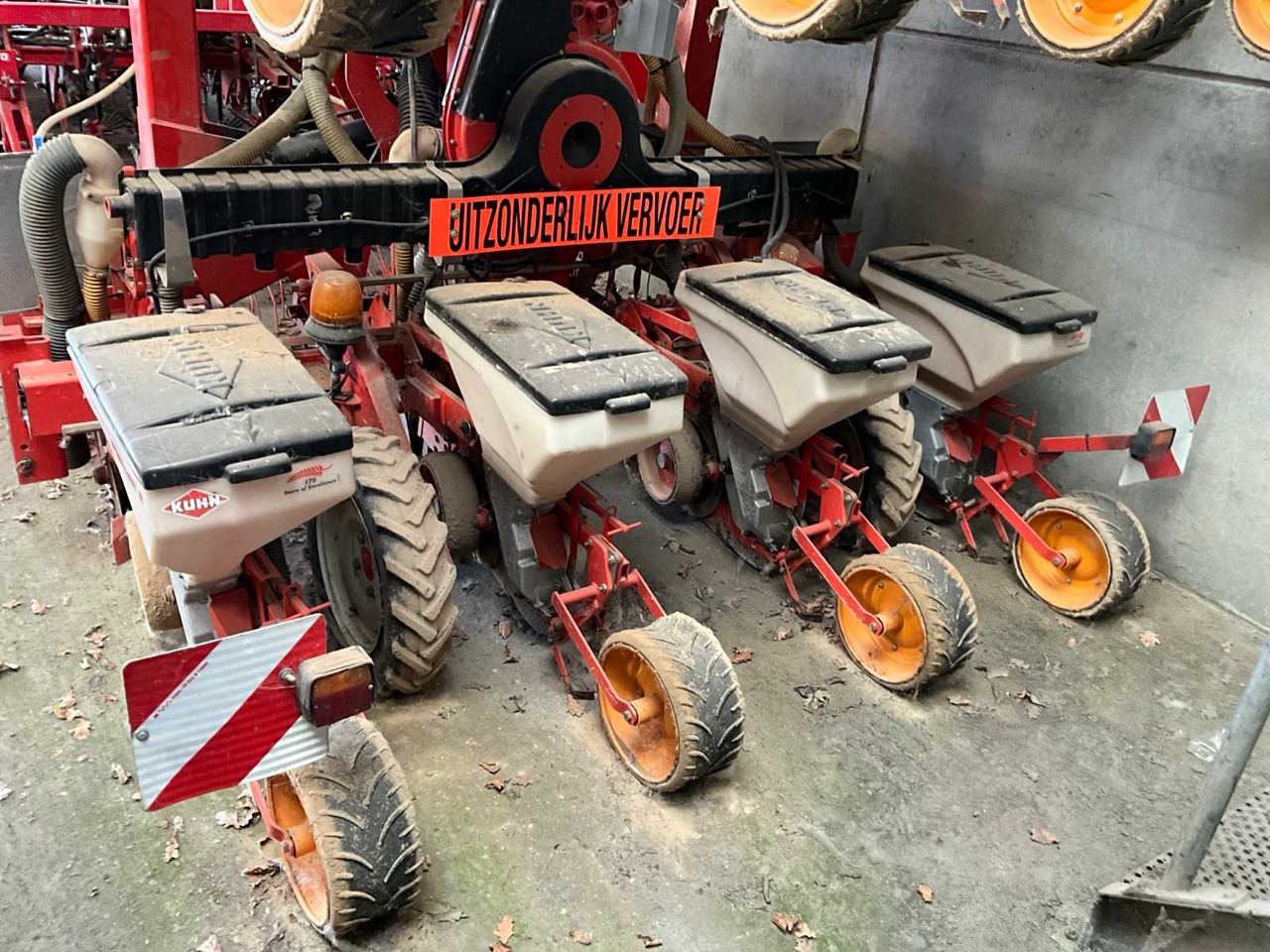 Kuhn Planter 2 - Прецизна сеялка: снимка 3 Kuhn Planter 2 - Прецизна сеялка: снимка 3
