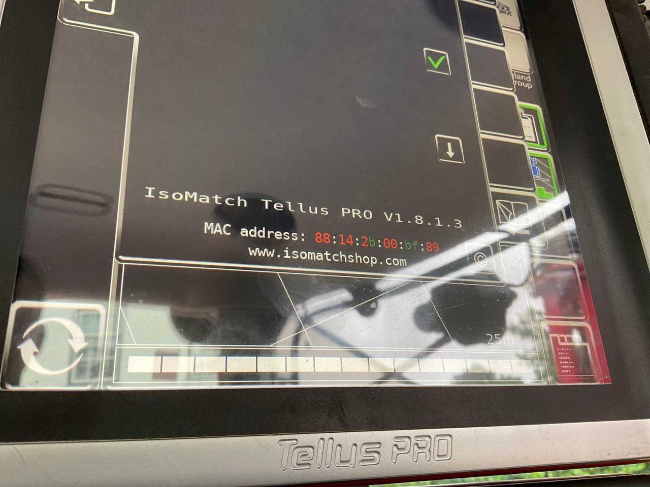 Kverneland IsoMatch Tellus PRO - Челен товарач за трактор: снимка 4 Kverneland IsoMatch Tellus PRO - Челен товарач за трактор: снимка 4
