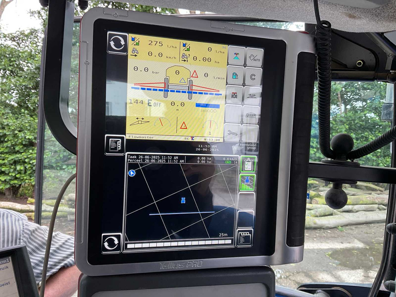 Kverneland IsoMatch Tellus PRO - Челен товарач за трактор: снимка 5 Kverneland IsoMatch Tellus PRO - Челен товарач за трактор: снимка 5
