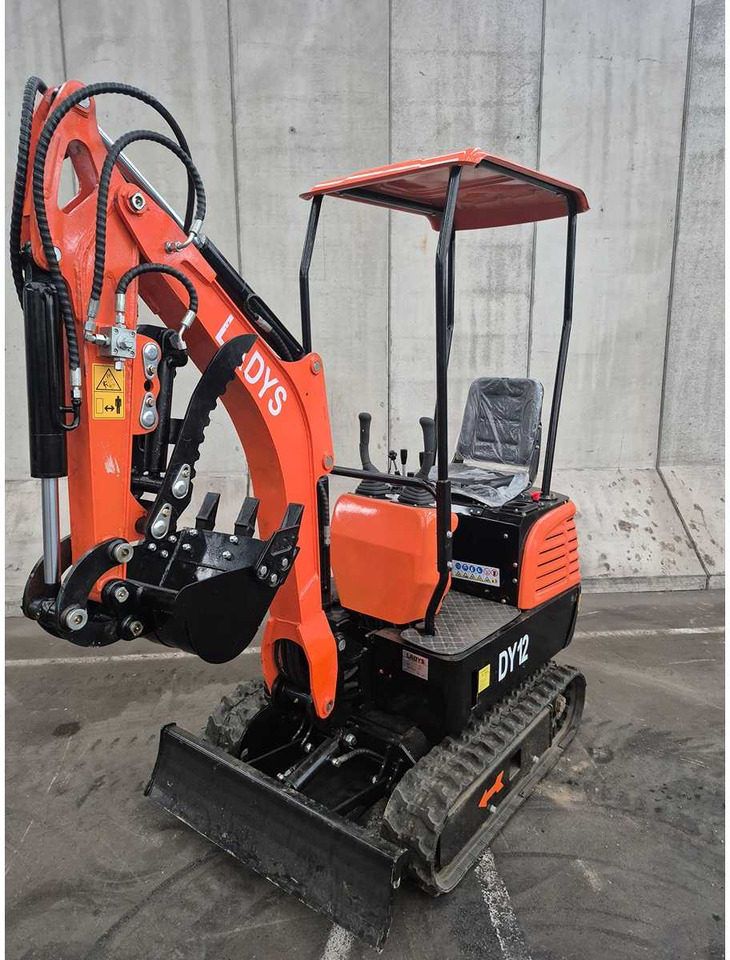 LADYS - 2025 - DY12 - MINI EXCAVATOR - Мини багер: снимка 2 LADYS - 2025 - DY12 - MINI EXCAVATOR - Мини багер: снимка 2