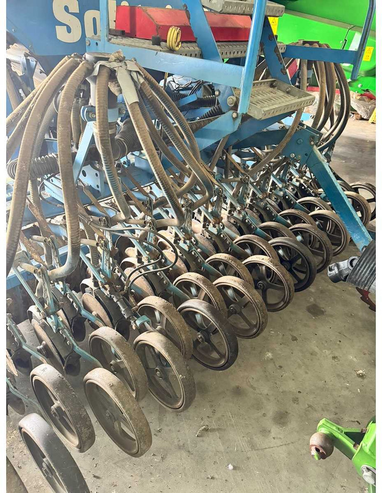 LEMKEN SOLITAIR + ZIRKON - Машина за сеене: снимка 2 LEMKEN SOLITAIR + ZIRKON - Машина за сеене: снимка 2
