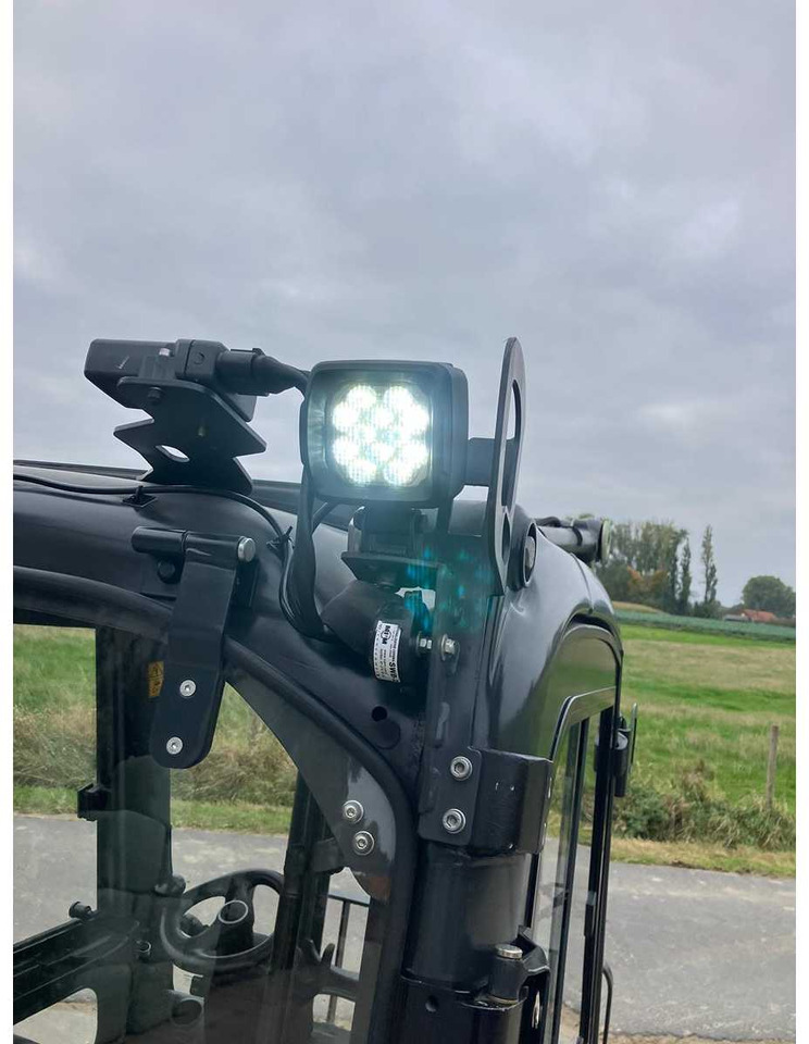 LINDE E16 FORKLIFT - Мотокар: снимка 4 LINDE E16 FORKLIFT - Мотокар: снимка 4