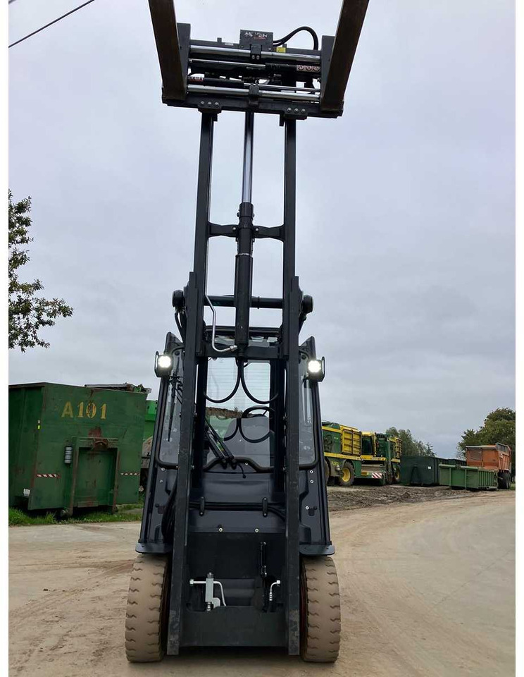 LINDE E25-01 FORKLIFT 2018 - Мотокар: снимка 3 LINDE E25-01 FORKLIFT 2018 - Мотокар: снимка 3