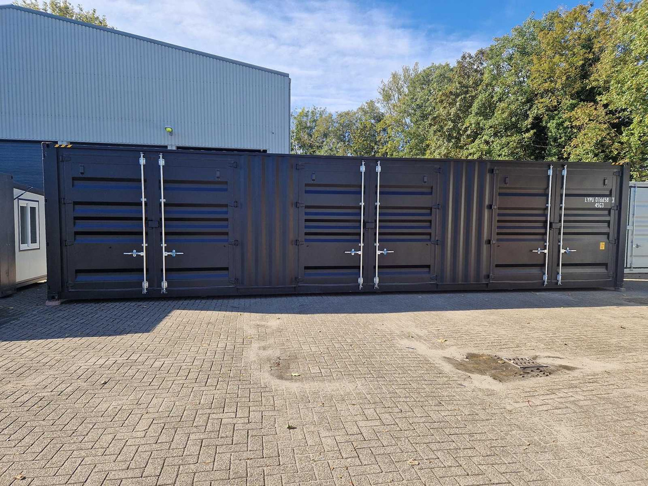 LYPU 40ft high cube zeecontainer met zijdeuren - Морски контейнер: снимка 1 LYPU 40ft high cube zeecontainer met zijdeuren - Морски контейнер: снимка 1