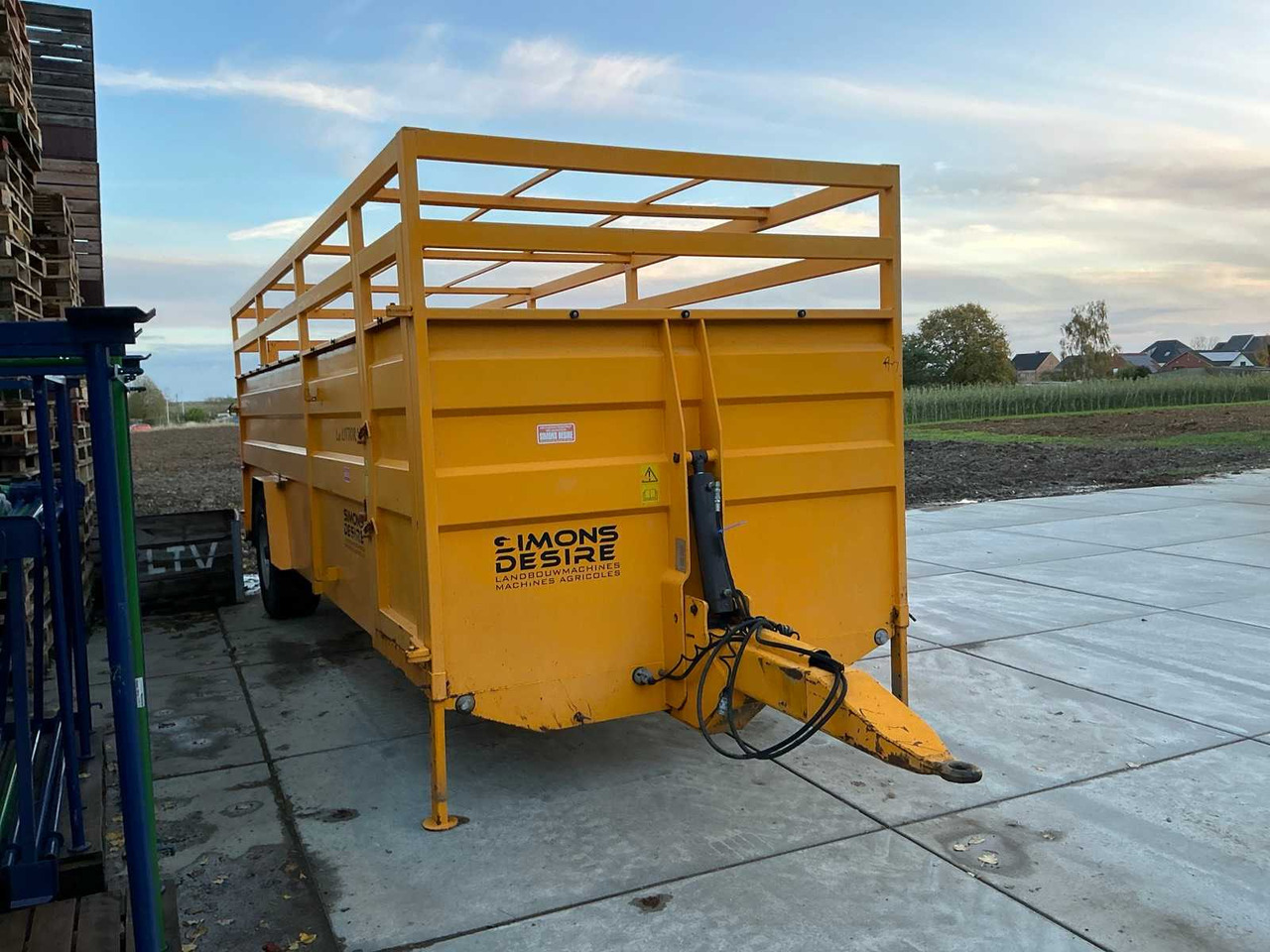 La Littorale BE7 - За превоз на животни ремарке: снимка 3 La Littorale BE7 - За превоз на животни ремарке: снимка 3