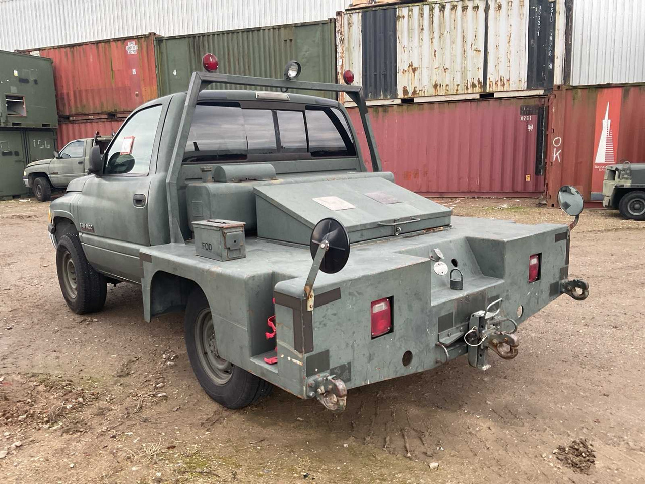 2000 DODGE 2500 RAM AIRCRAFT TUG - Лекотоварен автомобил: снимка 4 2000 DODGE 2500 RAM AIRCRAFT TUG - Лекотоварен автомобил: снимка 4