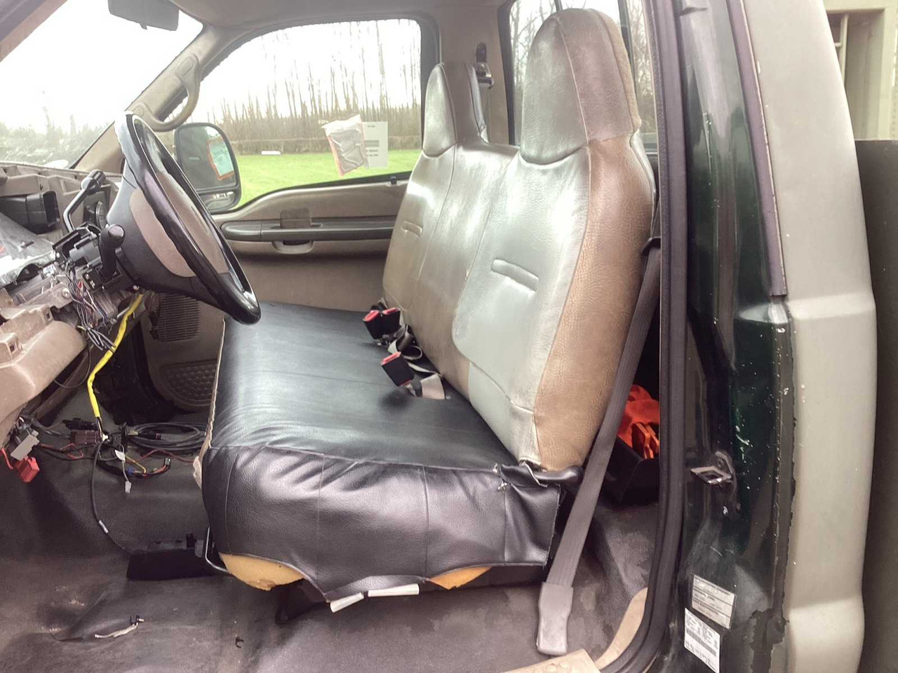 2000 FORD F 350 AIRCRAFT TUG - Лекотоварен автомобил: снимка 5 2000 FORD F 350 AIRCRAFT TUG - Лекотоварен автомобил: снимка 5