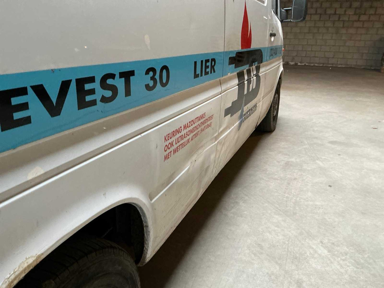 Лекотоварен автомобил 2002 MERCEDES-BENZ CDI-D 311 COMMERCIAL VEHICLE: снимка 13 Лекотоварен автомобил 2002 MERCEDES-BENZ CDI-D 311 COMMERCIAL VEHICLE: снимка 13