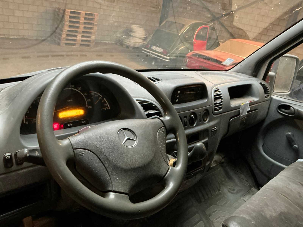 Лекотоварен автомобил 2002 MERCEDES-BENZ CDI-D 311 COMMERCIAL VEHICLE: снимка 17 Лекотоварен автомобил 2002 MERCEDES-BENZ CDI-D 311 COMMERCIAL VEHICLE: снимка 17