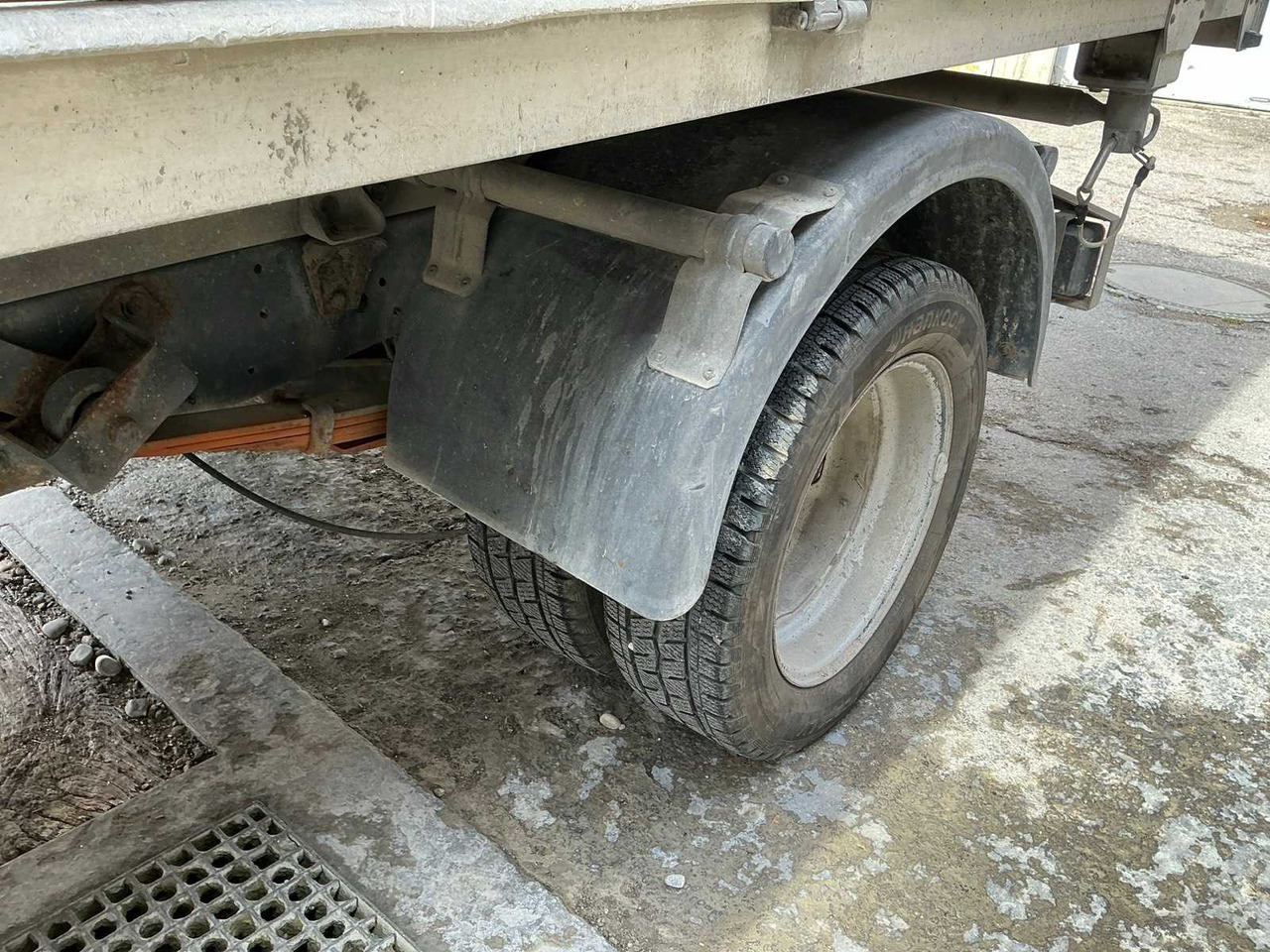 Лекотоварен автомобил 2007 IVECO 35C12 DAILY VAN WITH TIPPER BODY: снимка 8