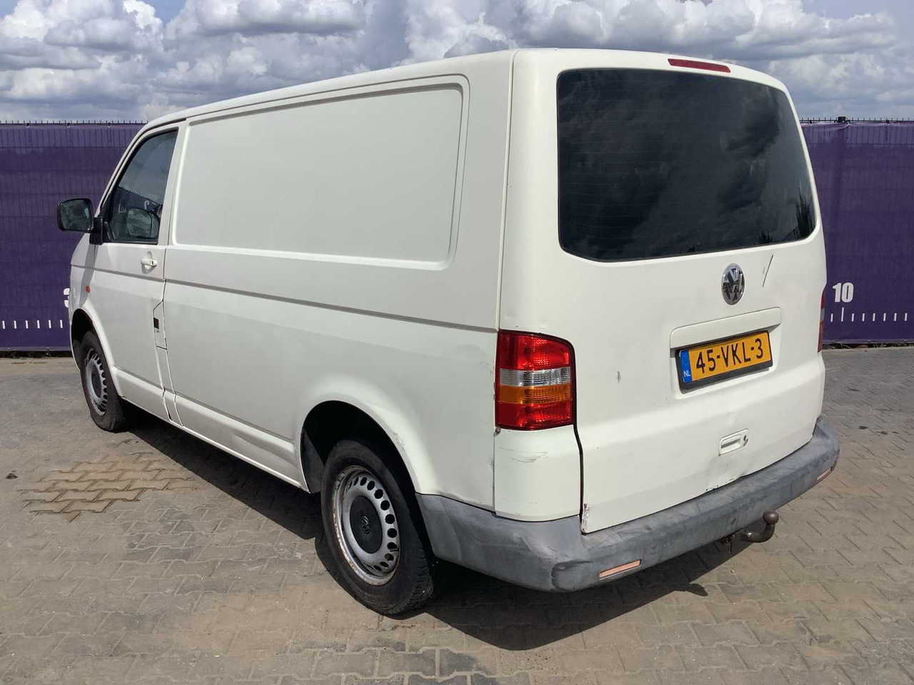 2007 - VOLKSWAGEN - TRANSPORTER - 1.9 TDI 300 T800 - COMMERCIAL VEHICLE - Лекотоварен автомобил: снимка 3 2007 - VOLKSWAGEN - TRANSPORTER - 1.9 TDI 300 T800 - COMMERCIAL VEHICLE - Лекотоварен автомобил: снимка 3