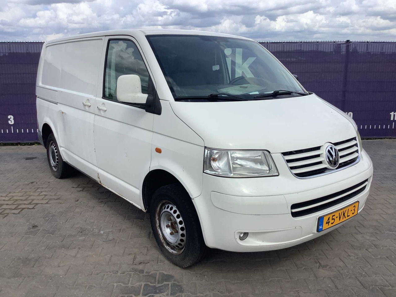 2007 - VOLKSWAGEN - TRANSPORTER - 1.9 TDI 300 T800 - COMMERCIAL VEHICLE - Лекотоварен автомобил: снимка 2 2007 - VOLKSWAGEN - TRANSPORTER - 1.9 TDI 300 T800 - COMMERCIAL VEHICLE - Лекотоварен автомобил: снимка 2