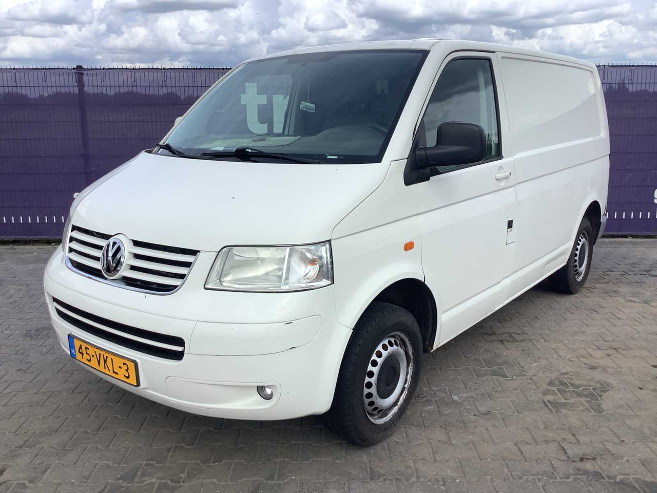 2007 - VOLKSWAGEN - TRANSPORTER - 1.9 TDI 300 T800 - COMMERCIAL VEHICLE - Лекотоварен автомобил: снимка 1 2007 - VOLKSWAGEN - TRANSPORTER - 1.9 TDI 300 T800 - COMMERCIAL VEHICLE - Лекотоварен автомобил: снимка 1