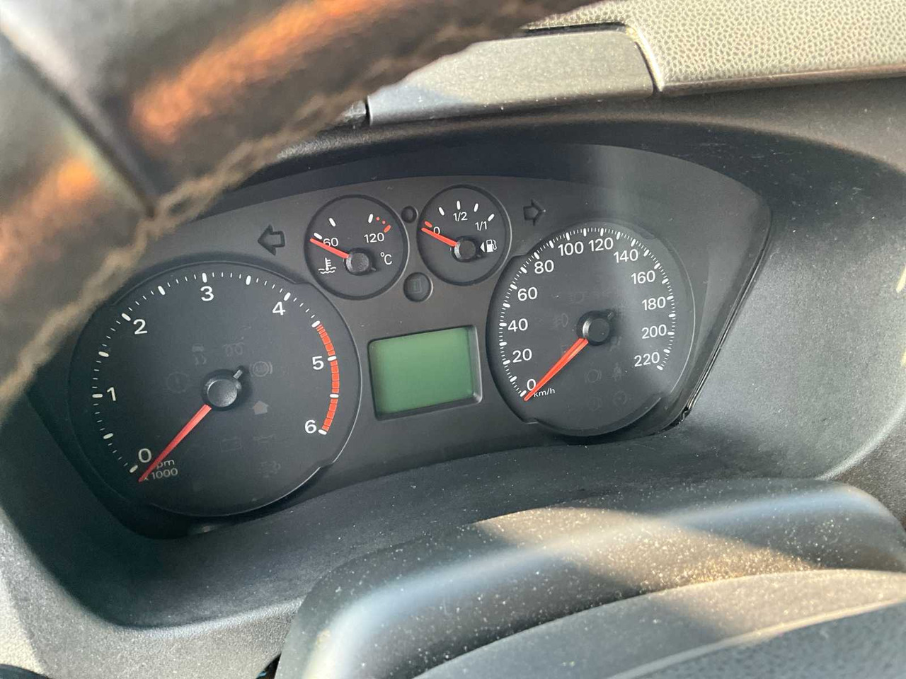 Лекотоварен автомобил 2011 FORD TRANSIT TREND 330 2.4D BUS: снимка 18 Лекотоварен автомобил 2011 FORD TRANSIT TREND 330 2.4D BUS: снимка 18