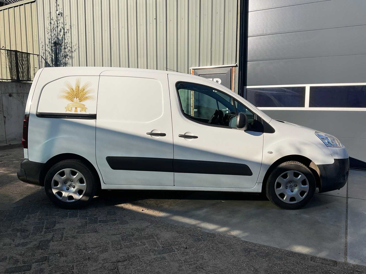 2013 PEUGEOT PARTNER COMMERCIAL VEHICLE (MARGIN) - Лекотоварен автомобил: снимка 3 2013 PEUGEOT PARTNER COMMERCIAL VEHICLE (MARGIN) - Лекотоварен автомобил: снимка 3