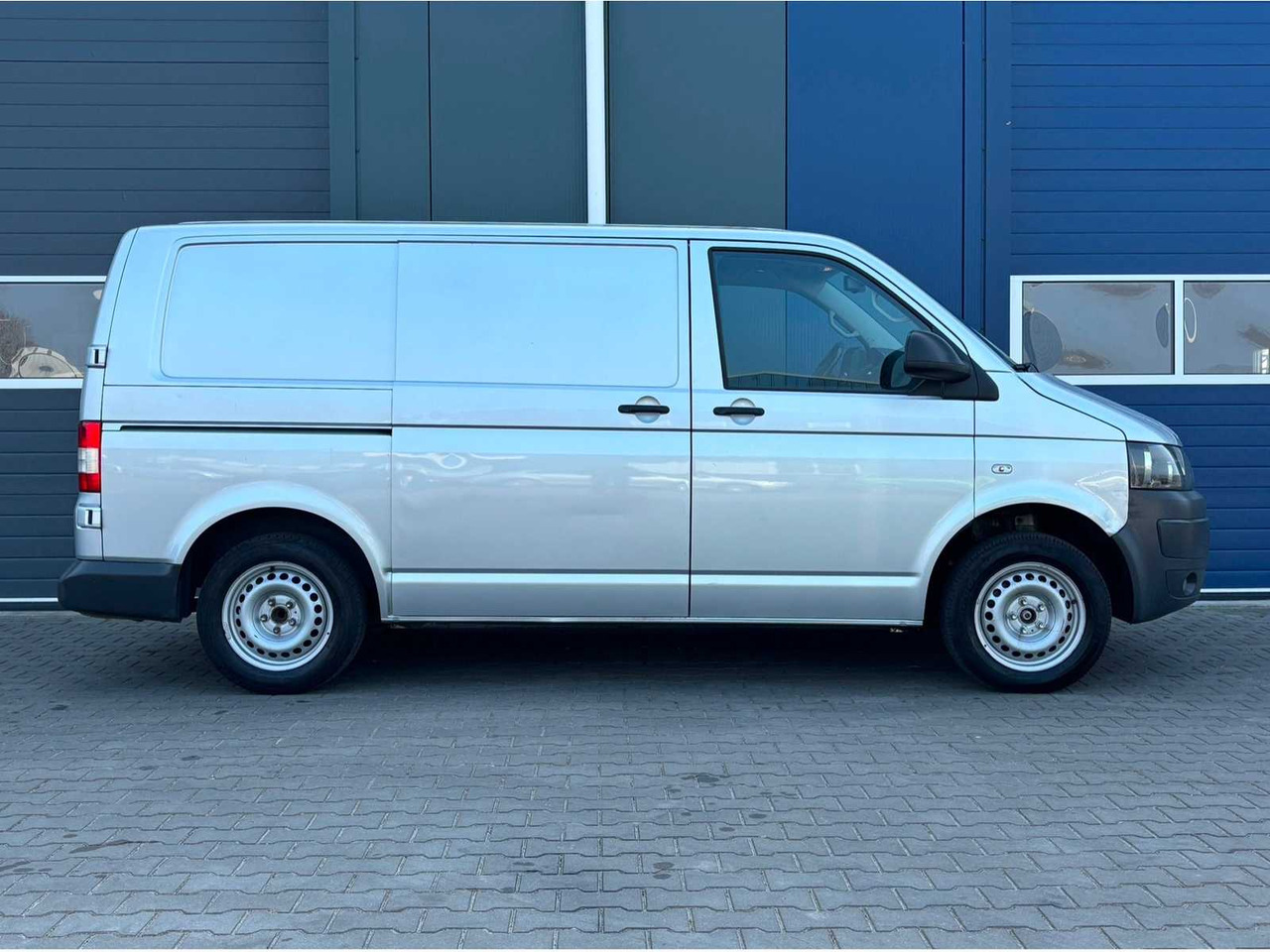 2013 VOLKSWAGEN TRANSPORTER COMMERCIAL VEHICLE - Лекотоварен автомобил: снимка 5 2013 VOLKSWAGEN TRANSPORTER COMMERCIAL VEHICLE - Лекотоварен автомобил: снимка 5