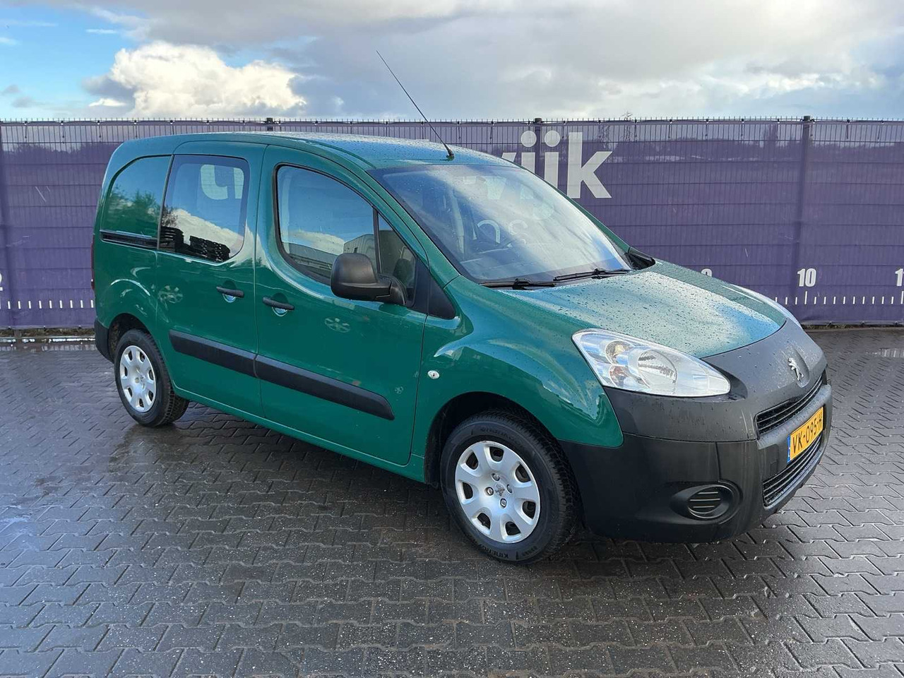 2014 - PEUGEOT - PARTNER - 120 1.6 HDI L1XR PR+ - COMMERCIAL VEHICLE - Лекотоварен автомобил: снимка 2 2014 - PEUGEOT - PARTNER - 120 1.6 HDI L1XR PR+ - COMMERCIAL VEHICLE - Лекотоварен автомобил: снимка 2