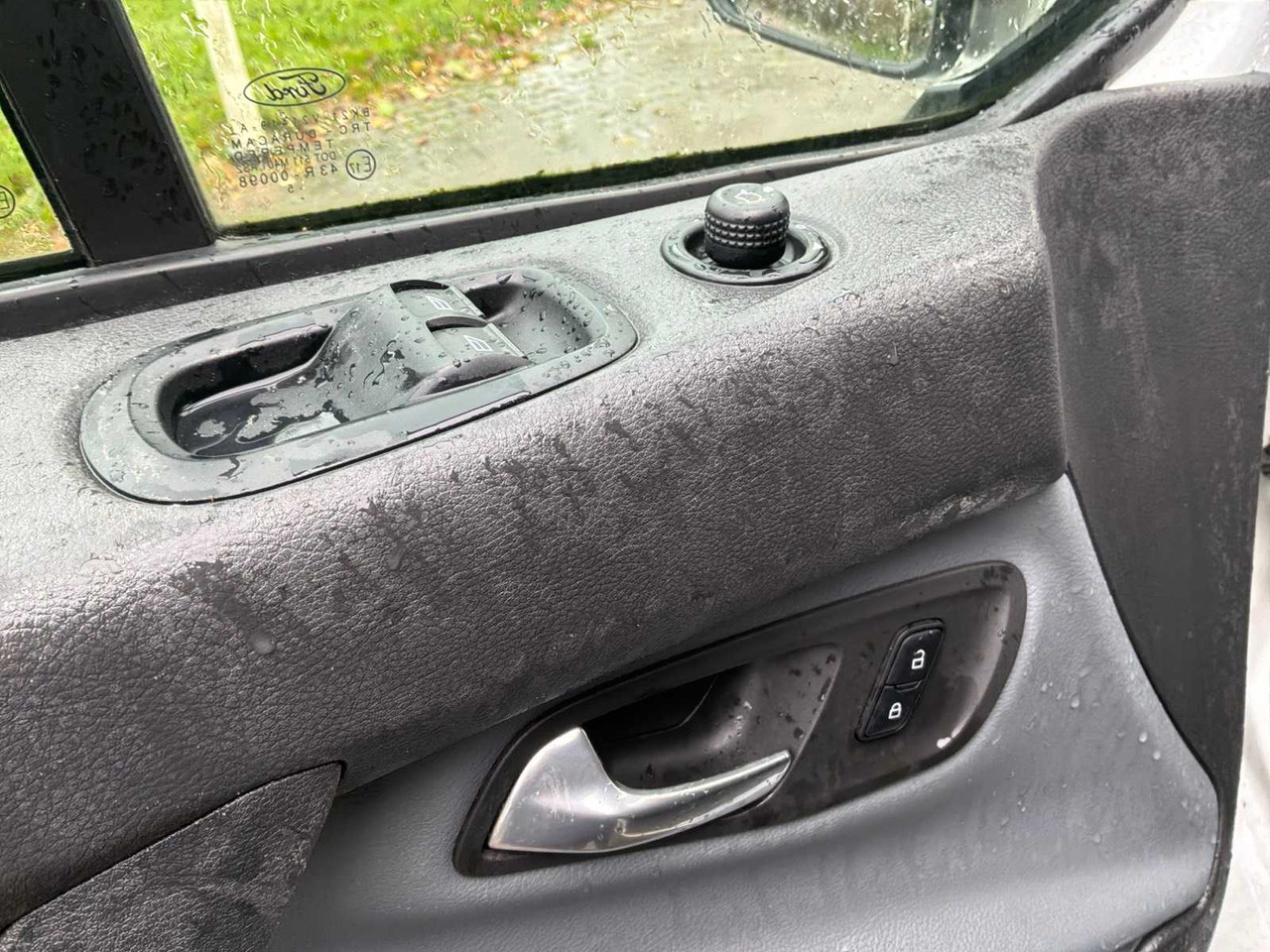 Лекотоварен автомобил 2015 FORD TRANSIT CUSTOM COMMERCIAL VEHICLE: снимка 17