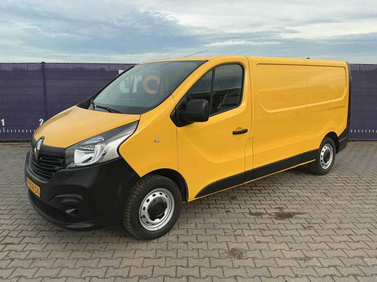 2017 - RENAULT - TRAFIC - 1.6 DCI T29L2H1COMEN - COMMERCIAL VEHICLE - Лекотоварен автомобил: снимка 1 2017 - RENAULT - TRAFIC - 1.6 DCI T29L2H1COMEN - COMMERCIAL VEHICLE - Лекотоварен автомобил: снимка 1