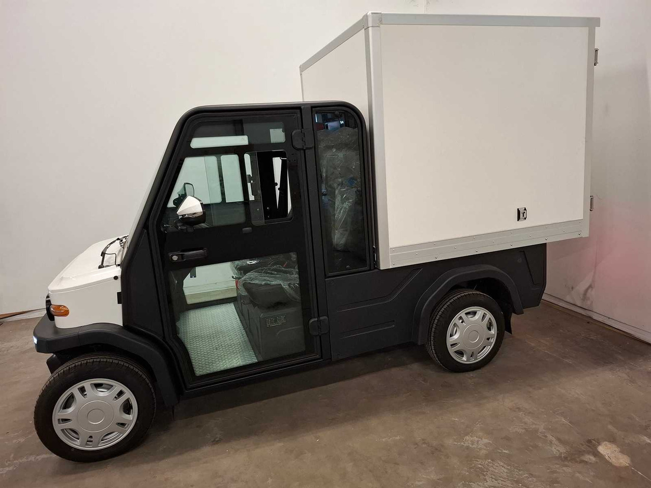 2024 SELVO S2 DCH CARGO COMMERCIAL VEHICLE - Лекотоварен автомобил: снимка 2 2024 SELVO S2 DCH CARGO COMMERCIAL VEHICLE - Лекотоварен автомобил: снимка 2