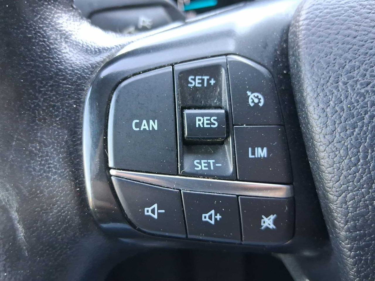 Лекотоварен автомобил FORD TRANSIT 350 2.0 TDCI L4H1 TREND VAN | VHV-11-T: снимка 17 Лекотоварен автомобил FORD TRANSIT 350 2.0 TDCI L4H1 TREND VAN | VHV-11-T: снимка 17