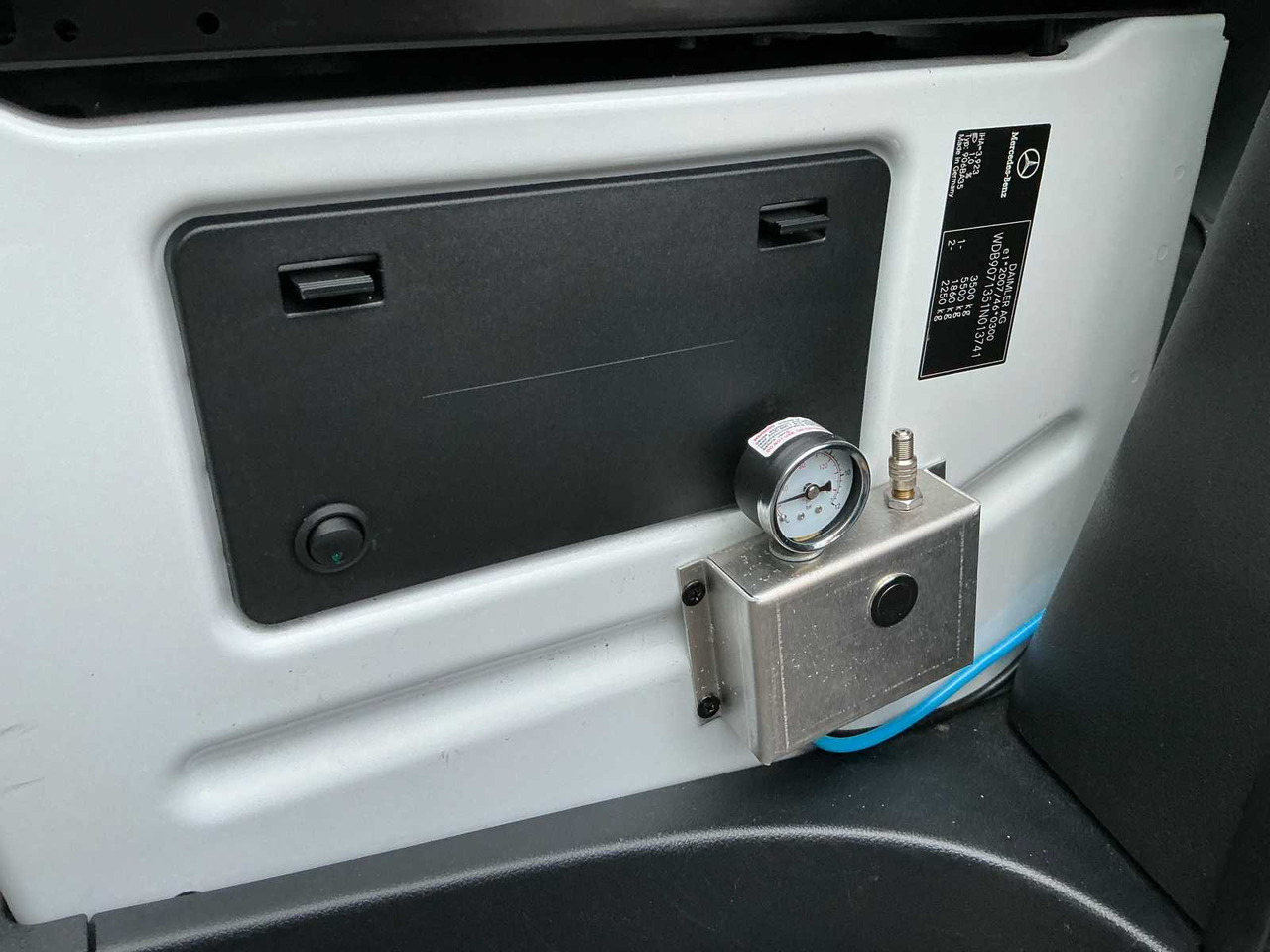 Лекотоварен автомобил MERCEDES-BENZ SPRINTER TOW TRUCK COMMERCIAL VEHICLE: снимка 17