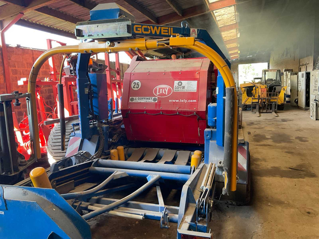 Lely RP 245 Profi - Рулонна сламопреса: снимка 4 Lely RP 245 Profi - Рулонна сламопреса: снимка 4