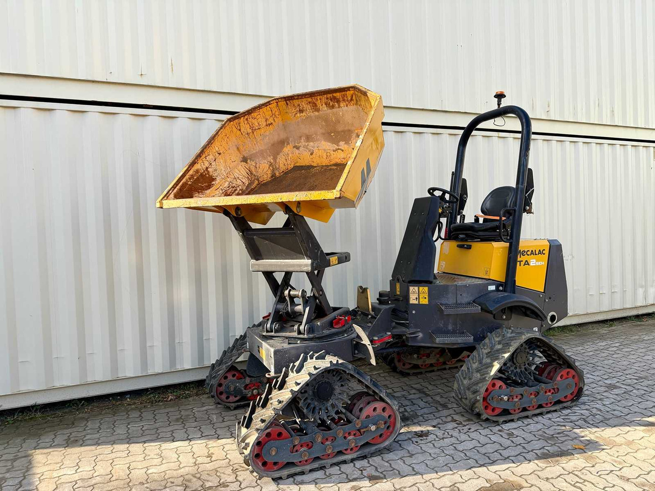 MECALAC - TA2SEH QUAD TRACK SWIVEL BODY - 2018 - DUMPER - Мини самосвал: снимка 2 MECALAC - TA2SEH QUAD TRACK SWIVEL BODY - 2018 - DUMPER - Мини самосвал: снимка 2