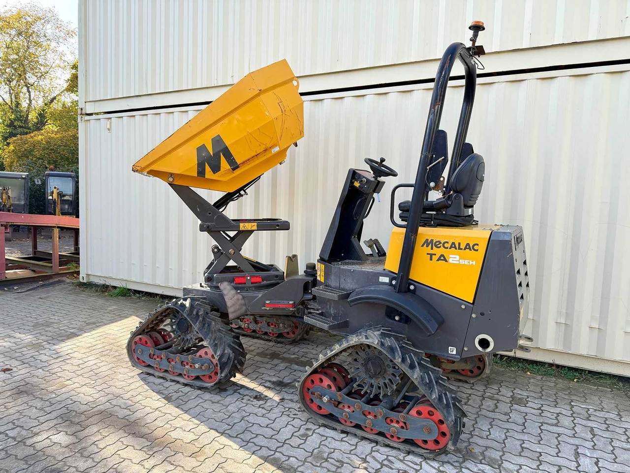 MECALAC - TA2SEH QUAD TRACK SWIVEL BODY - 2018 - DUMPER - Мини самосвал: снимка 3 MECALAC - TA2SEH QUAD TRACK SWIVEL BODY - 2018 - DUMPER - Мини самосвал: снимка 3