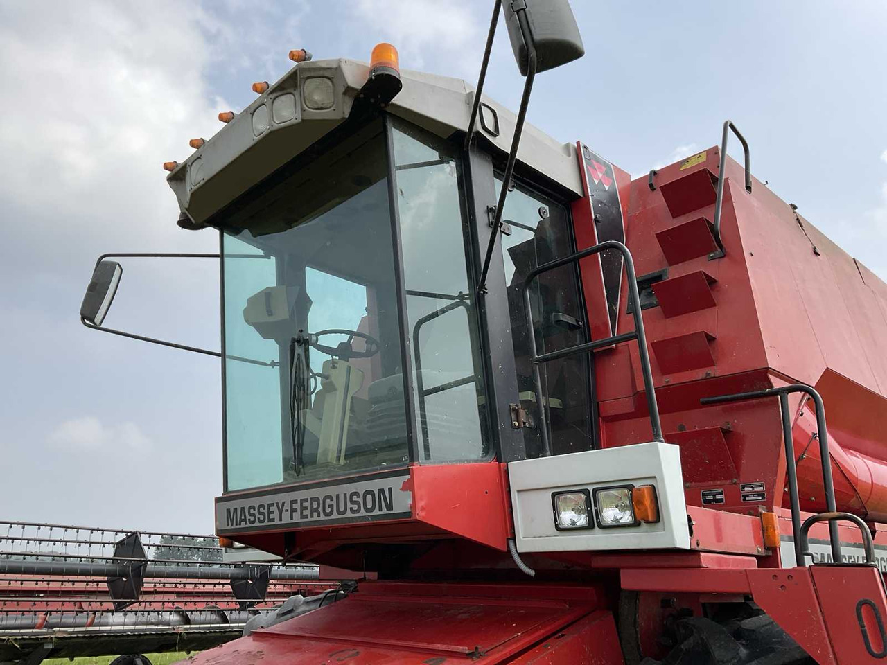 Massey Ferguson 38 RS - Зърнокомбайн: снимка 5 Massey Ferguson 38 RS - Зърнокомбайн: снимка 5