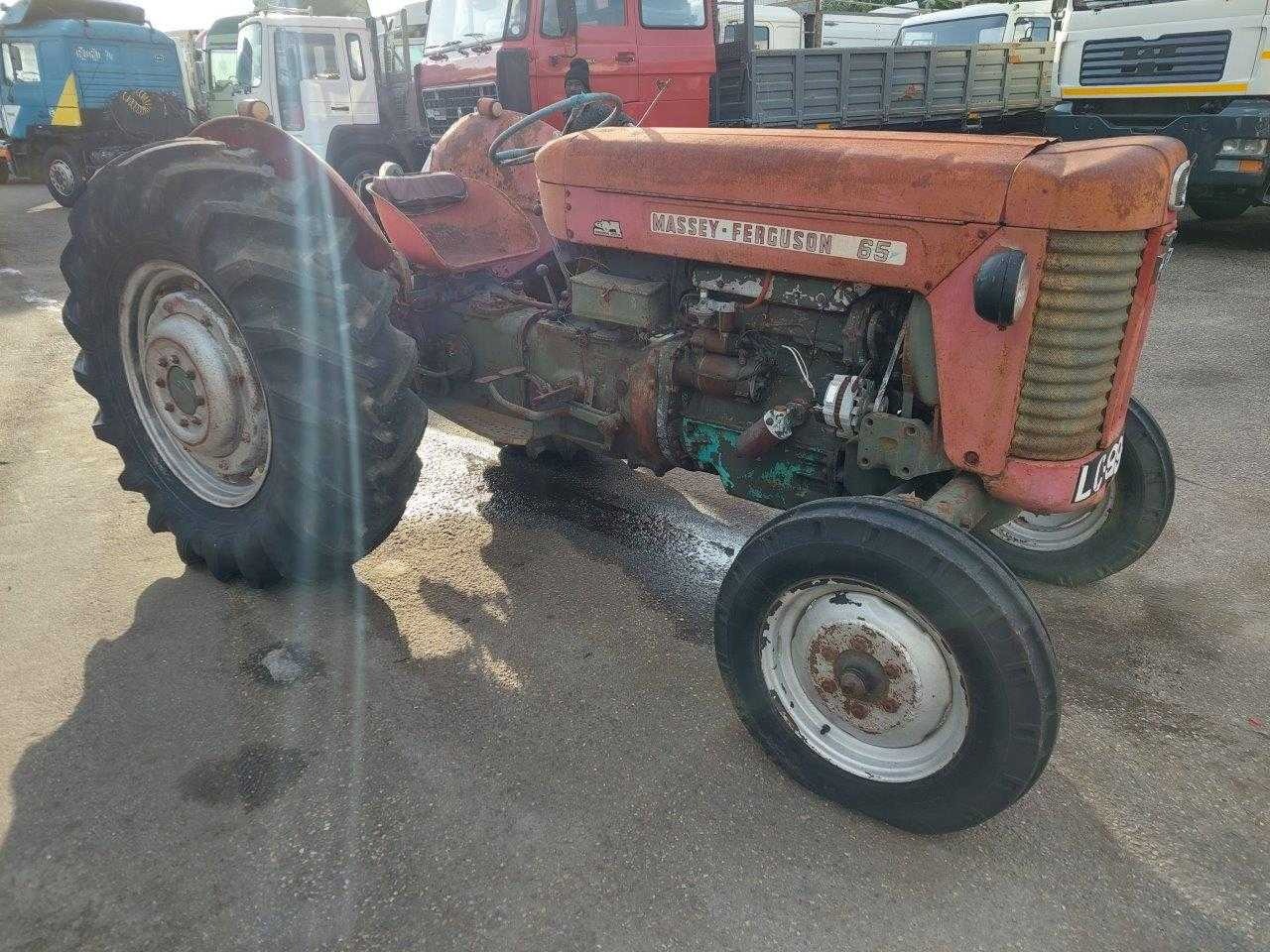 Massey Ferguson 65 - Трактор: снимка 3 Massey Ferguson 65 - Трактор: снимка 3