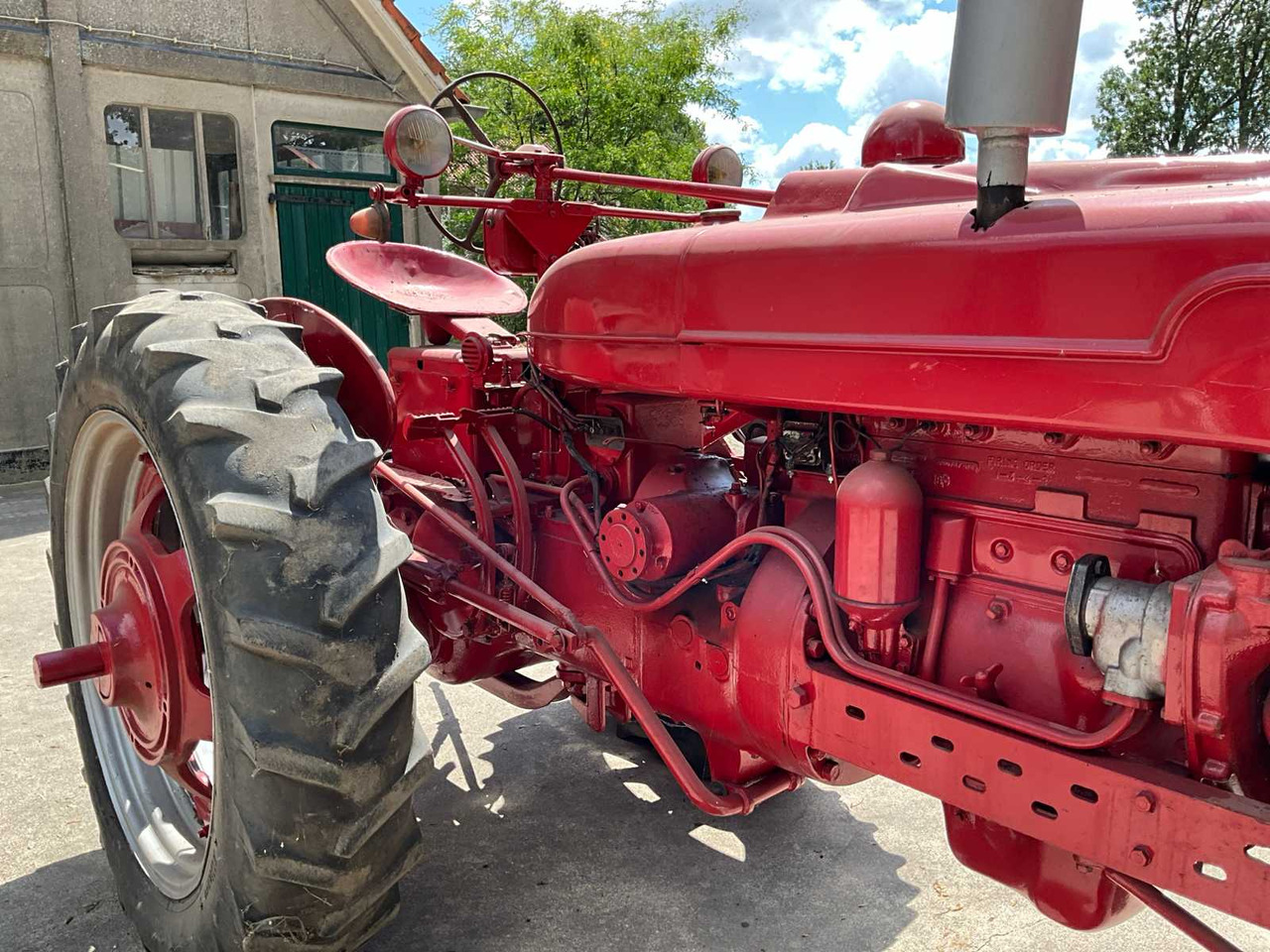 Трактор Mc cormick Farmall Super BMD: снимка 10