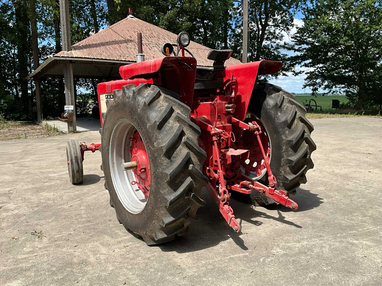 Mc cormick international F 806 D - Трактор: снимка 4 Mc cormick international F 806 D - Трактор: снимка 4