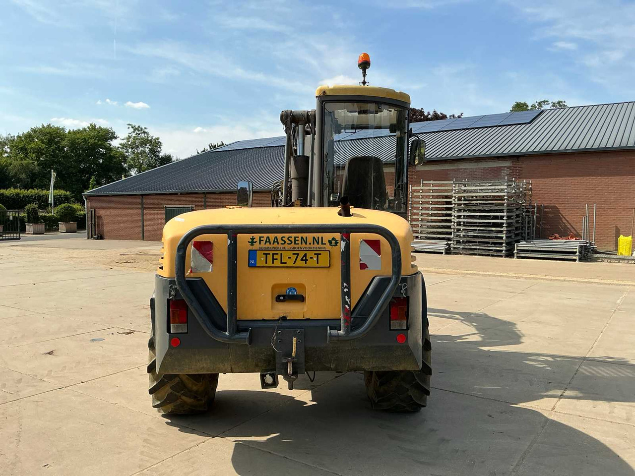 Mecalac 12MXT - Багер-товарач: снимка 4 Mecalac 12MXT - Багер-товарач: снимка 4