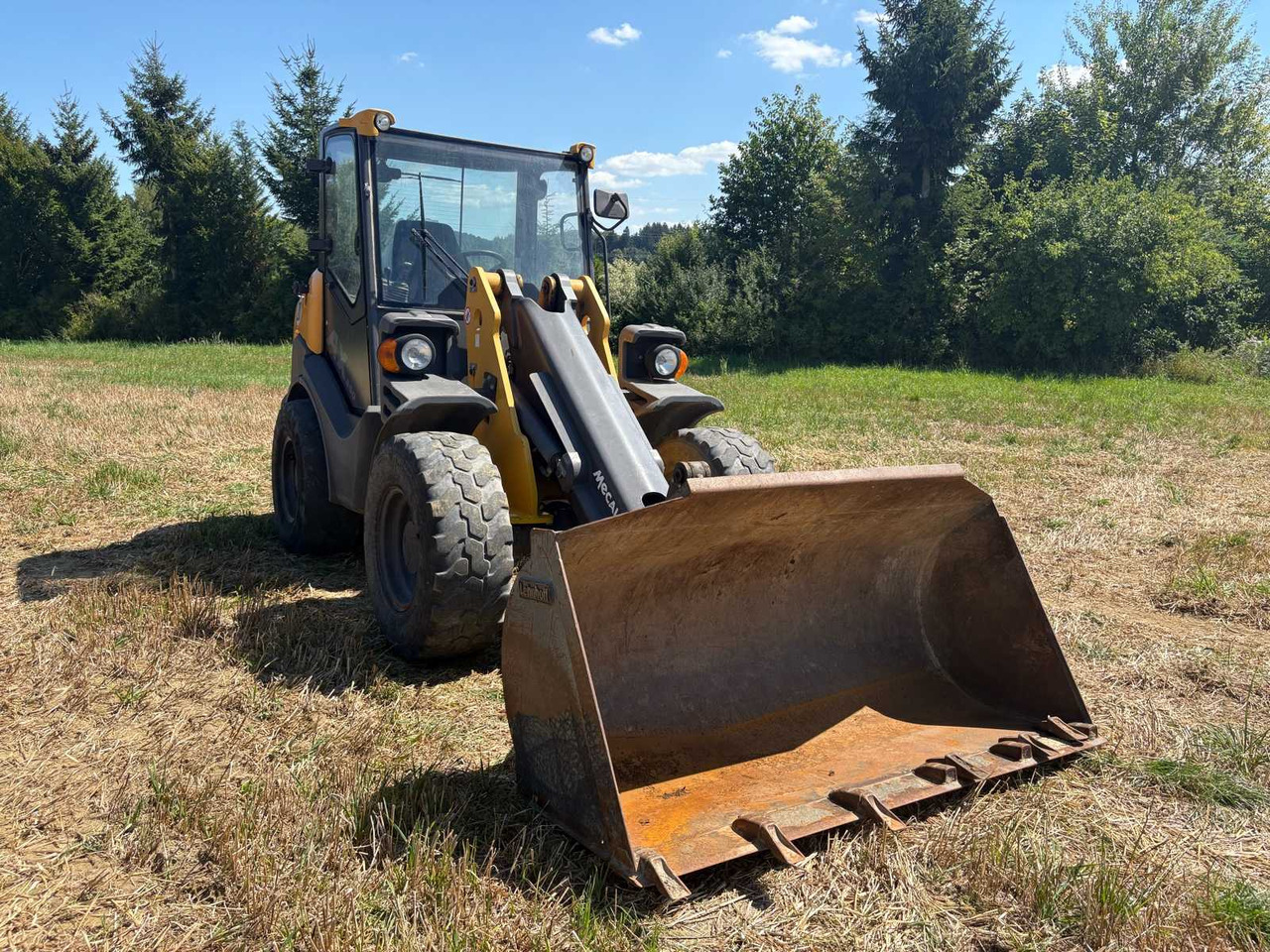 Mecalac AX850 - Колесен товарач: снимка 4 Mecalac AX850 - Колесен товарач: снимка 4